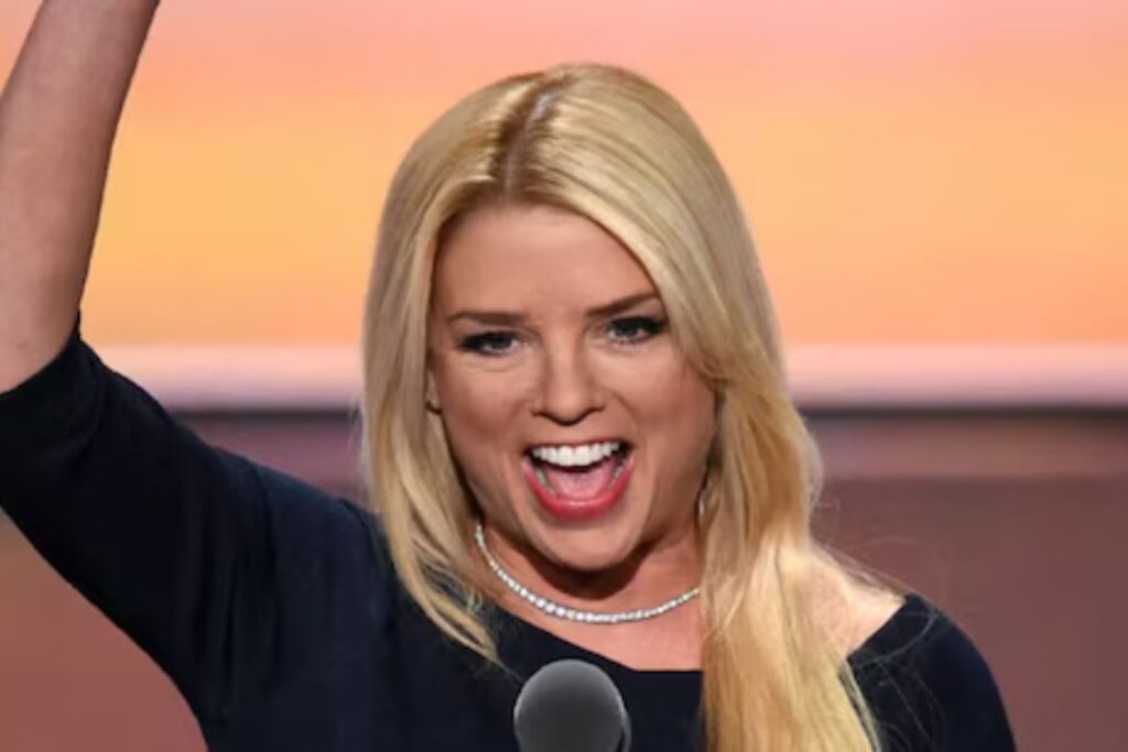 Trump Picks Pam Bondi As Attorney General After Matt Gaetz Withdraws ...